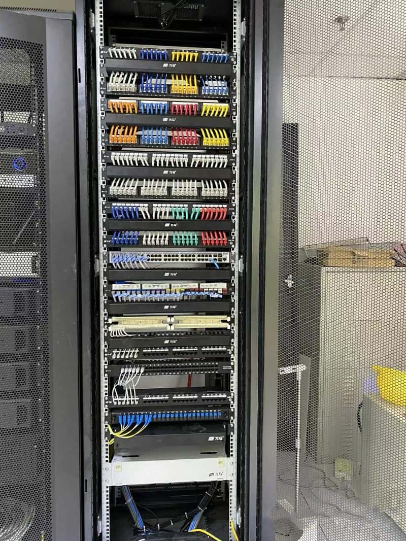 挚诚相待,快速安全 监控安装 工位布线 综合布线 节假日不休息